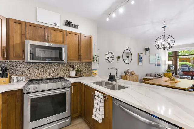 Modern Condo Near Kelowna General Hospital